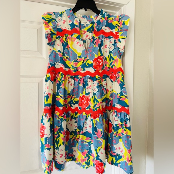 Umgee Dresses & Skirts - Umgee • Colorful Floral Dress • Women’s Size M • Looks Brand New!